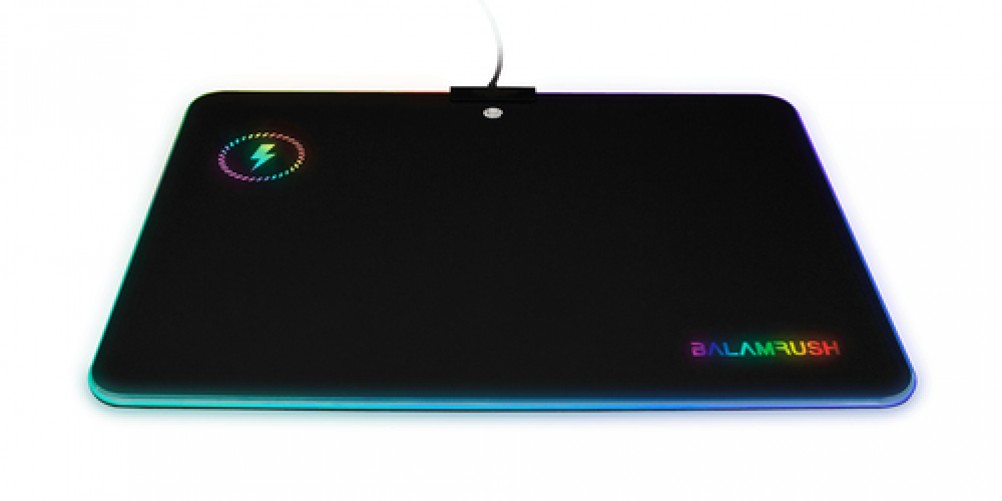 Mousepad Gamer Balam Rush Heimdall Spectrum Luz RGB, Control RGB Carga Inalambrica Negro
